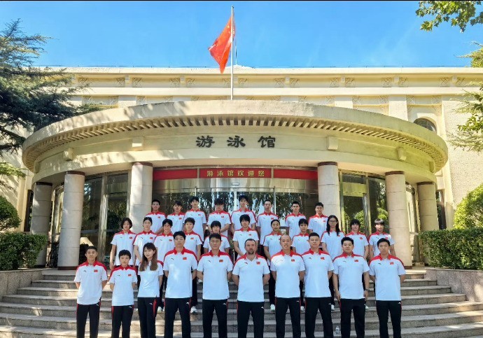 罗名钰