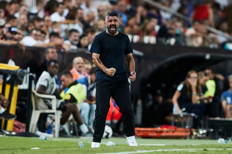 击败以色列, 现在的球员